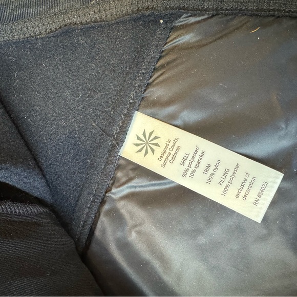 Athleta Rock Springs Vest, Navy Blue - Picture 5 of 6